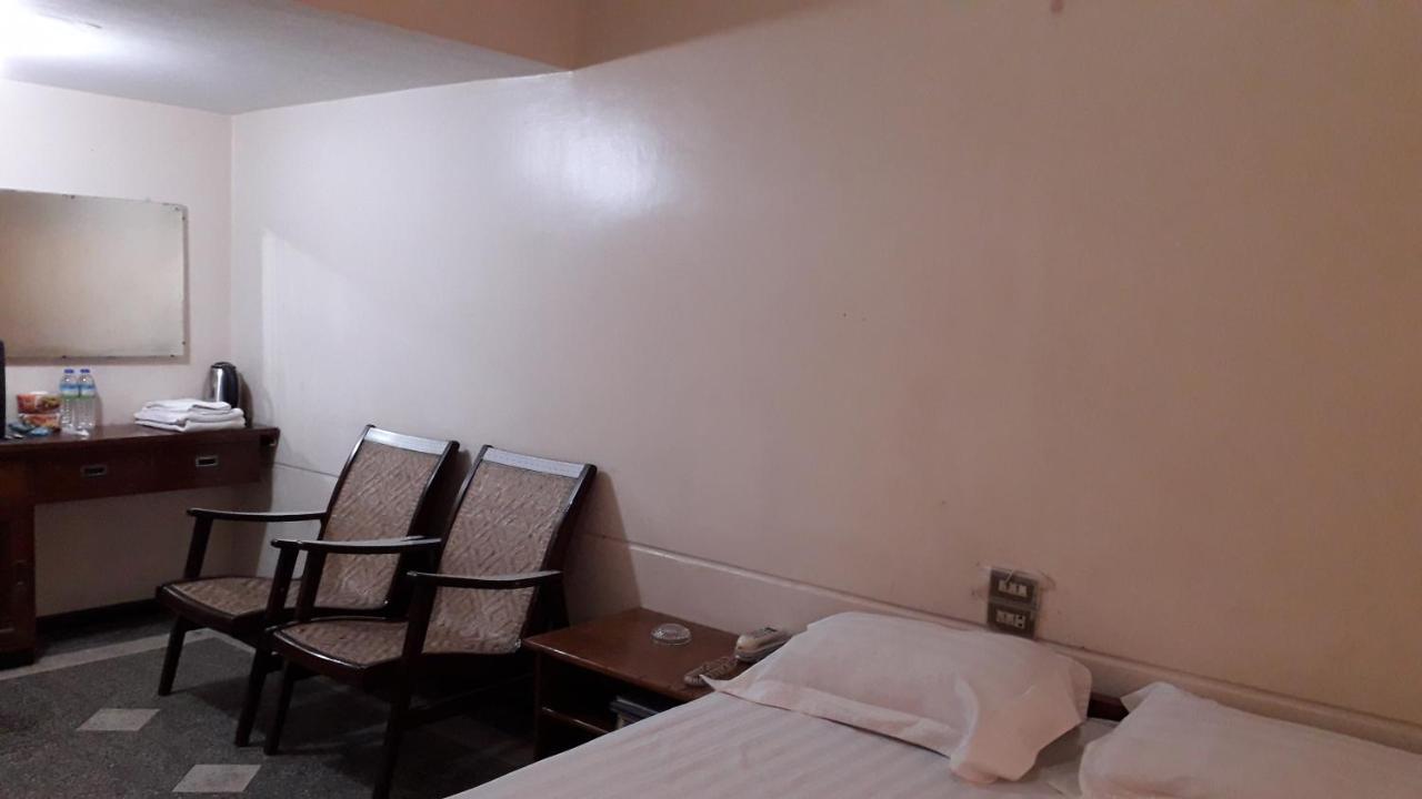 Taim Phyu Hotel Mandalay Exterior photo